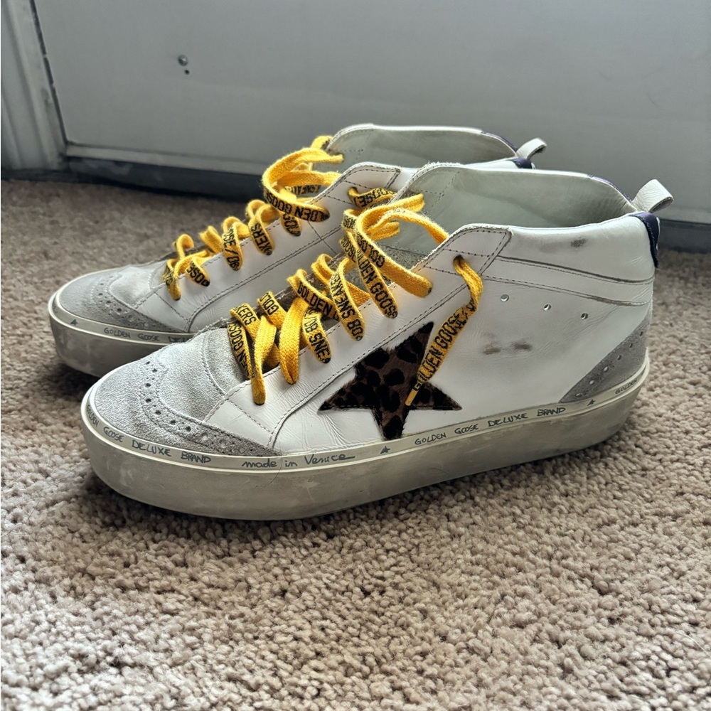 Golden Goose Hi Midstar Leopard Sneaker